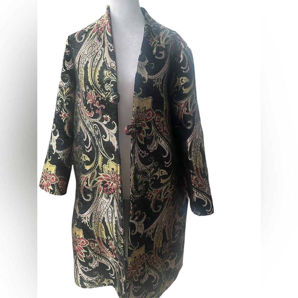 Vicky and Lucas tapestry jacquard duster size Large